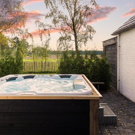 Bed & Breakfast De Zandhoef Eersel Εξωτερικό φωτογραφία